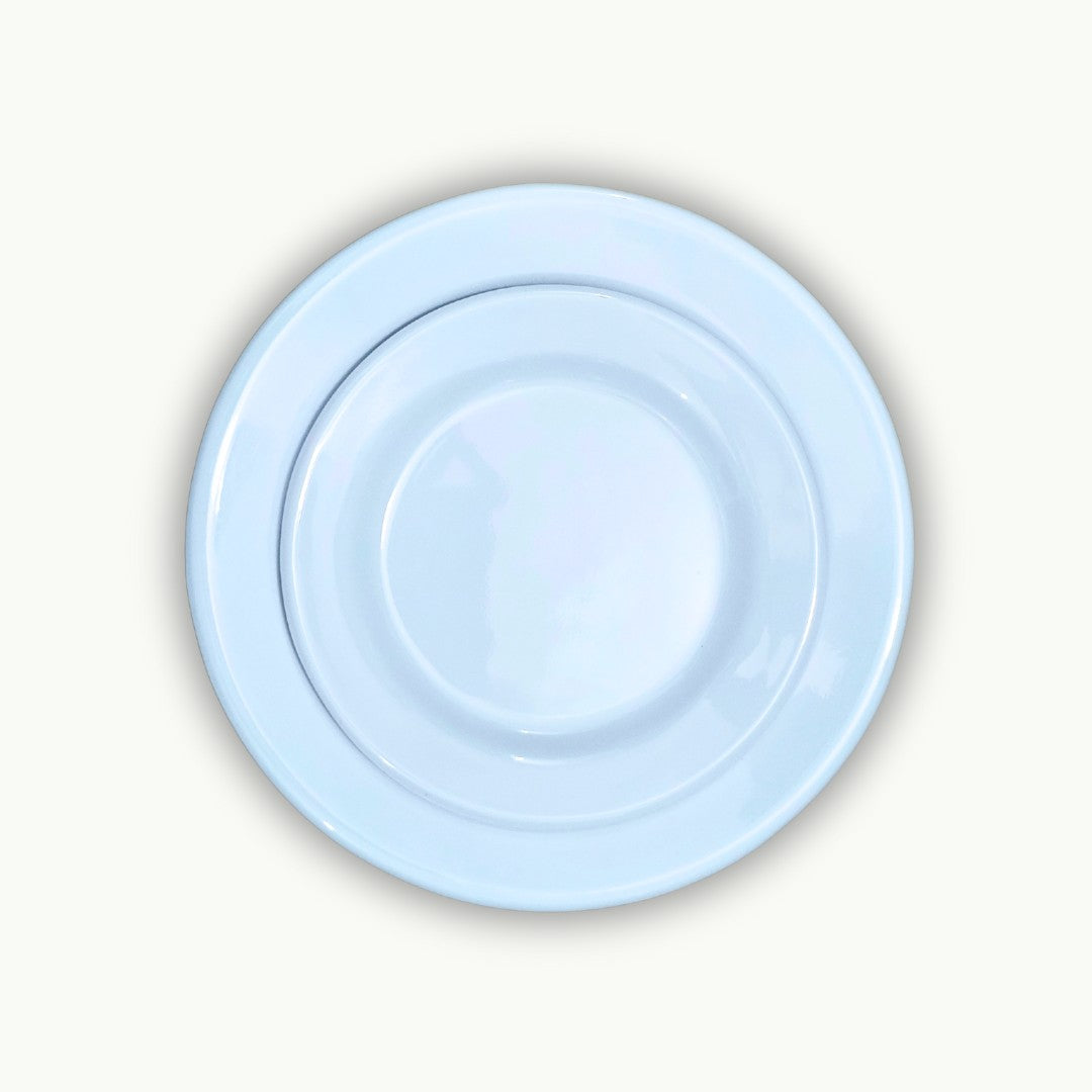 High quality round melamine plate ideal for dining and serving.